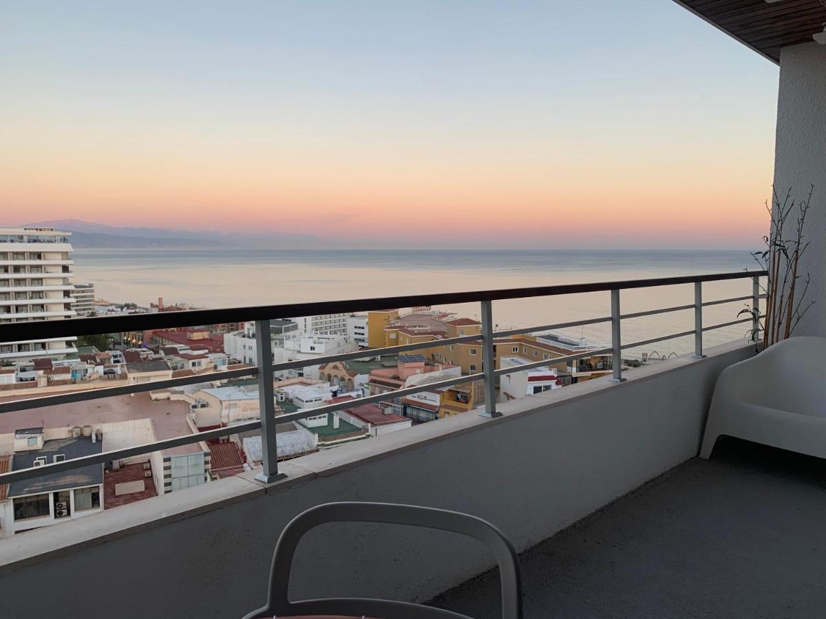 Oasis Sea & Sky - La Nogalera Apartment Torremolinos Exterior photo