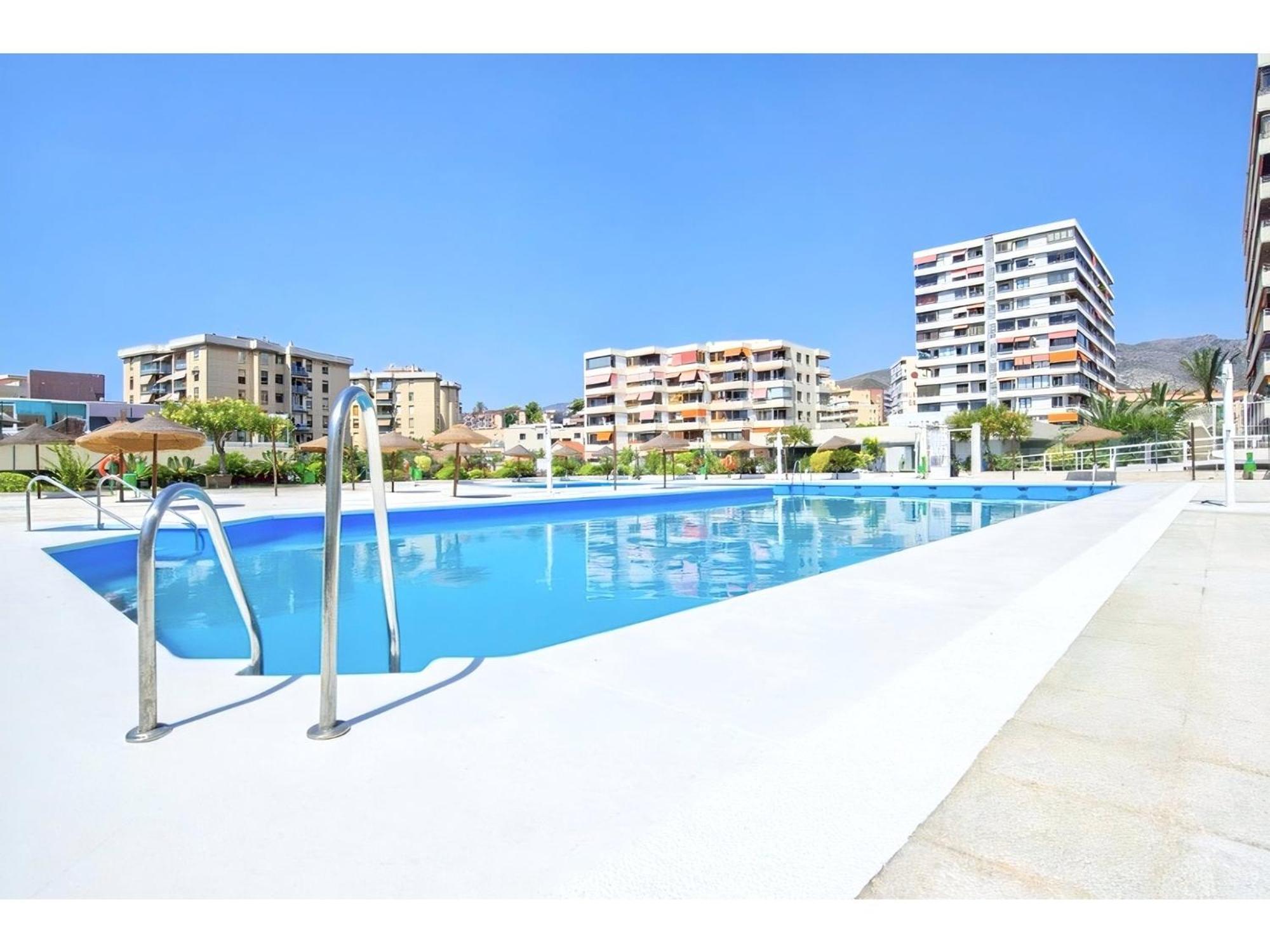 Oasis Sea & Sky - La Nogalera Apartment Torremolinos Exterior photo