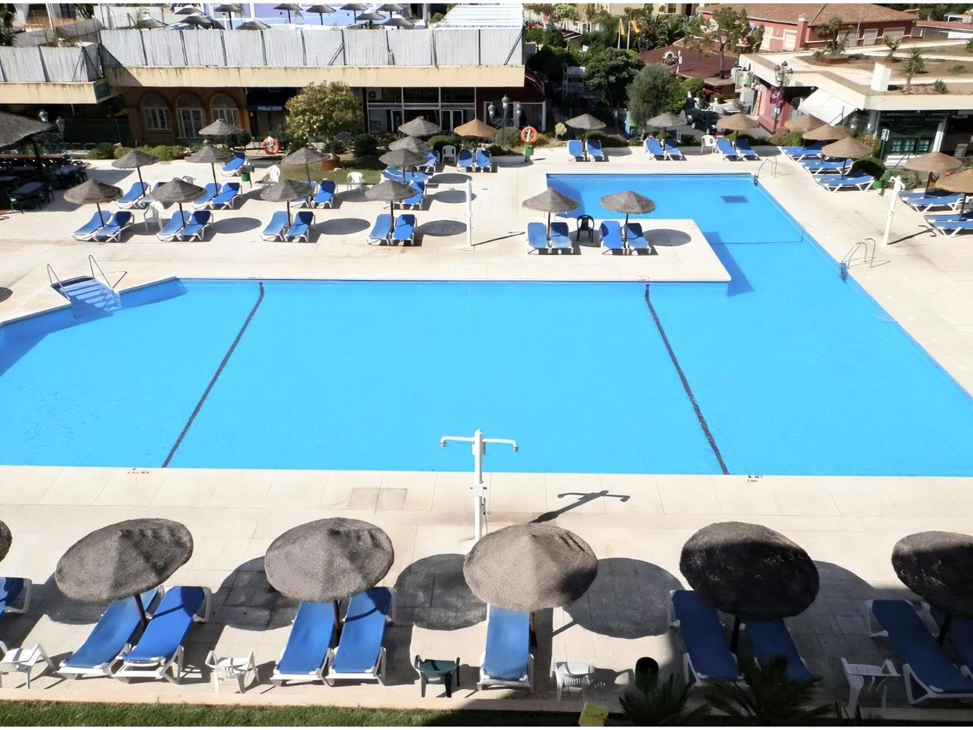 Oasis Sea & Sky - La Nogalera Apartment Torremolinos Exterior photo